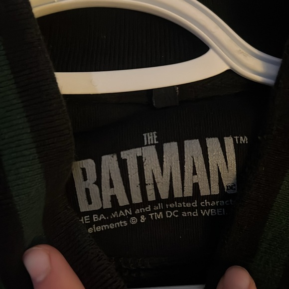 unisex Button up batman Sweater - Picture 2 of 3